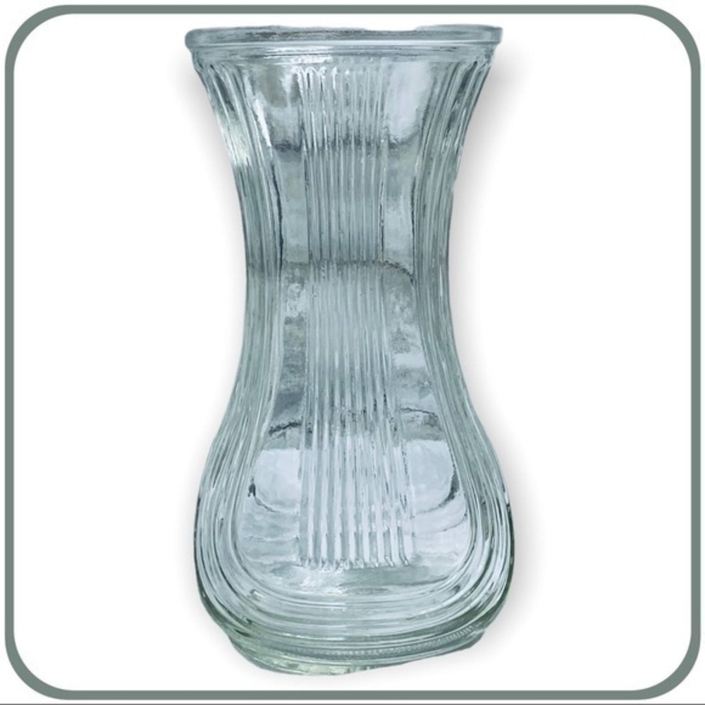 Vintage Hoosier Clear Ribbed Glass Vase 4086-B